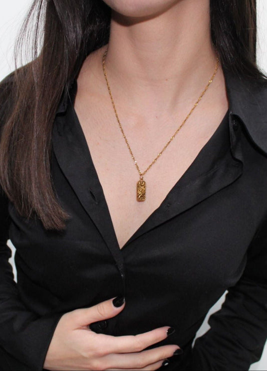 COLLAR GOLDEN VISION